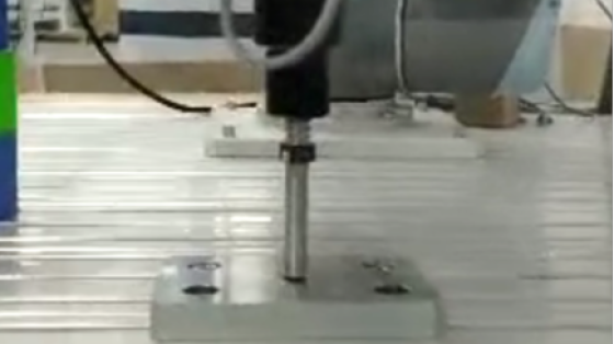 KWR75系列应用-UR机器人力控装配案例视频_坤维