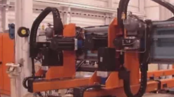 ATI机器人工具快换装置在快速切换压力机的应用