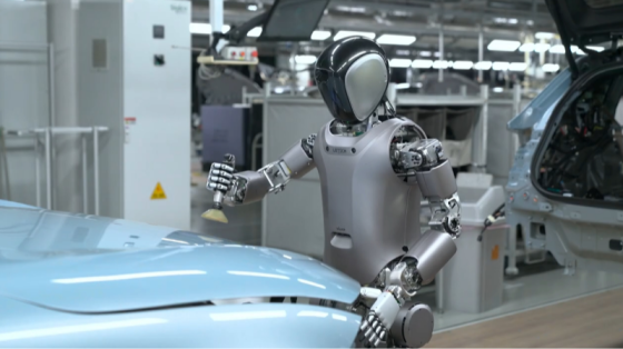 优必选UBTECH人形机器人-电动汽车生产线助手