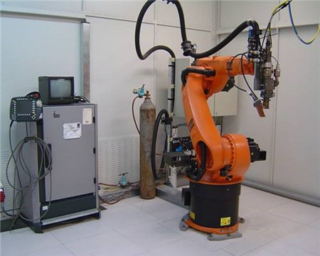 工业焊接机器人