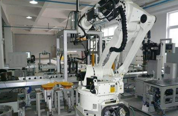 工业机器人装配
