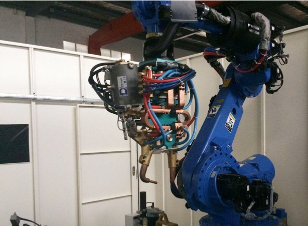 焊接机器人的定期”安检“项目
