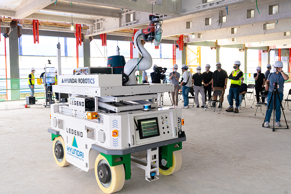 现代机器人现代机器人发布建筑工地锚定机器人系统