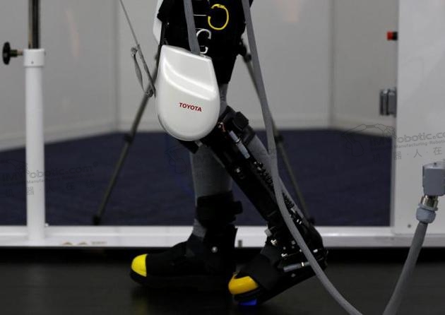 丰田大规模生产复原机器人 在生活上帮助老年人