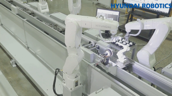 HH7工艺生产线案例_小型产品装配_现代机器人