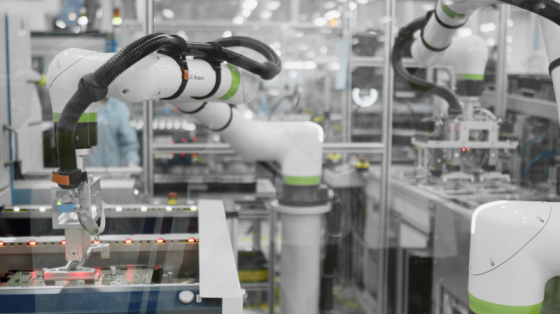 自动化行业-上下料-发那科机器人